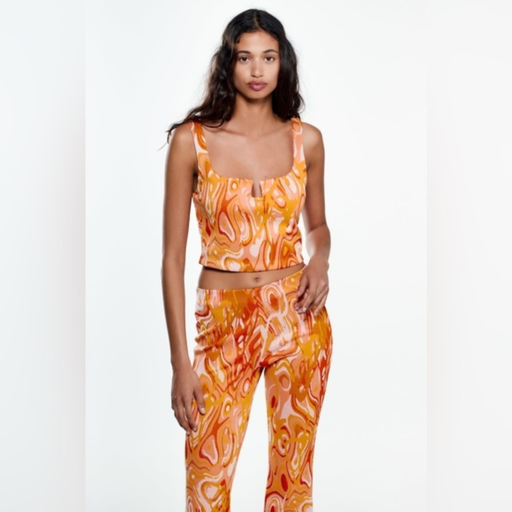 60s‎ pattern Zara top